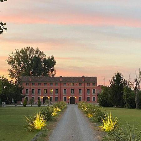 Hotel Villa Montanarini Villarotta Экстерьер фото